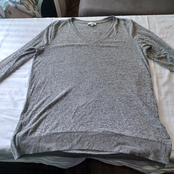 Lucky Brand Lg Women's V-Neck Lightweight Sweater Gray - Picture 7 of 12